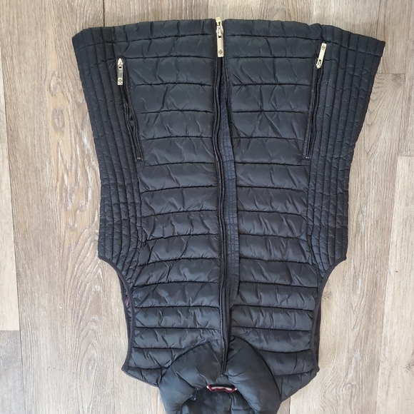 Tommy Hilfiger vest - Picture 6 of 6